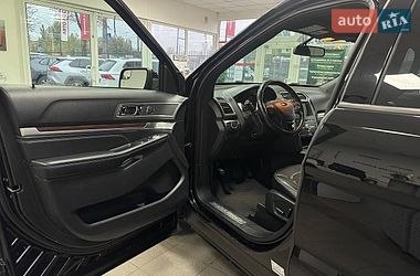 Позашляховик / Кросовер Ford Explorer 2017 в Києві