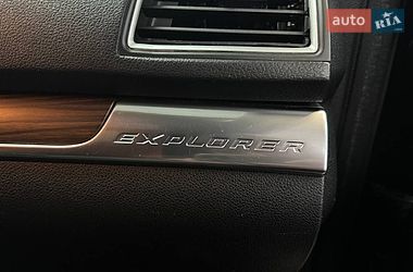 Позашляховик / Кросовер Ford Explorer 2017 в Києві