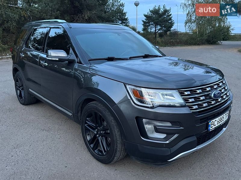Позашляховик / Кросовер Ford Explorer 2017 в Львові