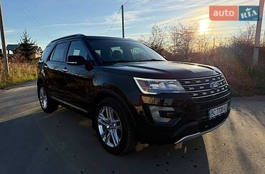 Позашляховик / Кросовер Ford Explorer 2017 в Стрию