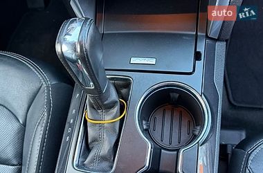 Внедорожник / Кроссовер Ford Explorer 2017 в Стрые