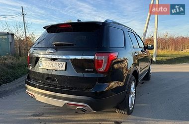 Позашляховик / Кросовер Ford Explorer 2017 в Стрию