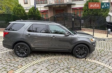 Внедорожник / Кроссовер Ford Explorer 2017 в Киеве