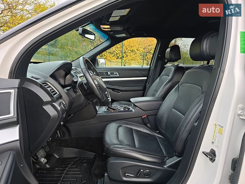 Позашляховик / Кросовер Ford Explorer 2017 в Хмельницькому