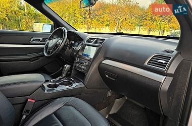 Позашляховик / Кросовер Ford Explorer 2017 в Хмельницькому