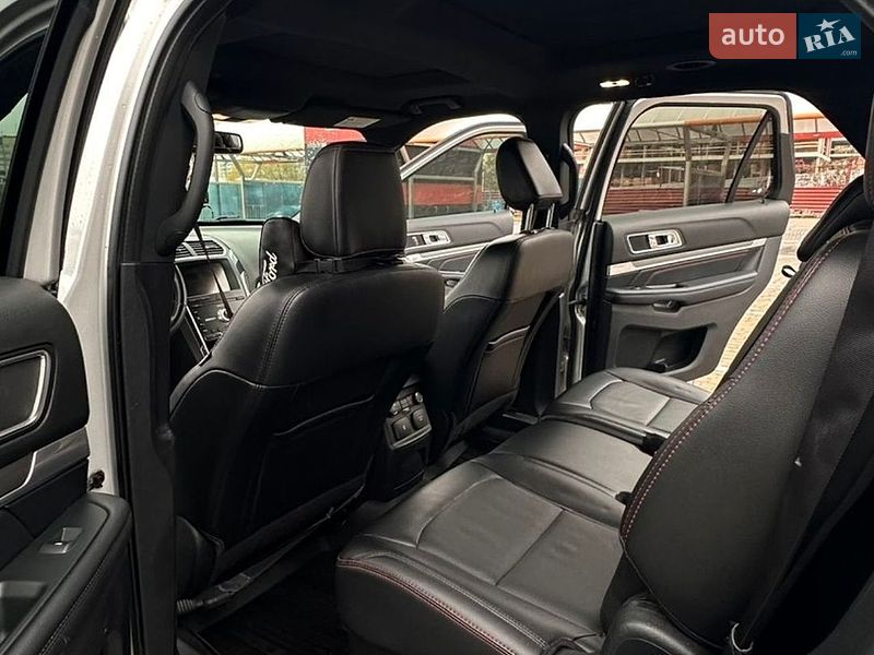Внедорожник / Кроссовер Ford Explorer 2019 в Львове