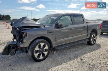 Пікап Ford F-150 Lightning 2022 в Чернівцях