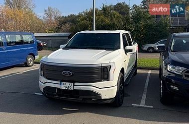 Пикап Ford F-150 Lightning 2023 в Одессе