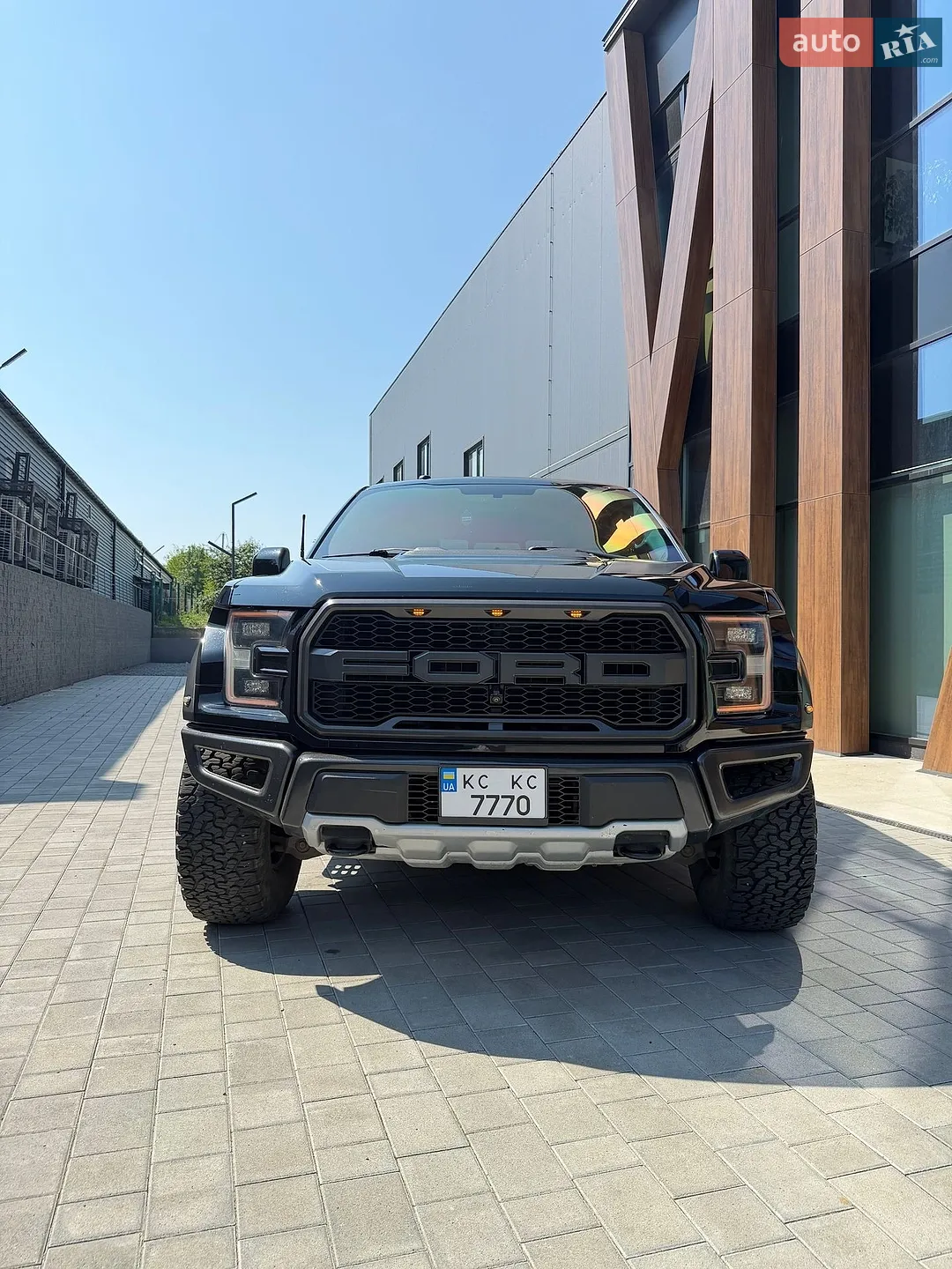2017 Ford F-150 - мініатюра 2