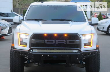 Пікап Ford F-150 2017 в 