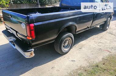 Пікап Ford F-150 1996 в Олевську