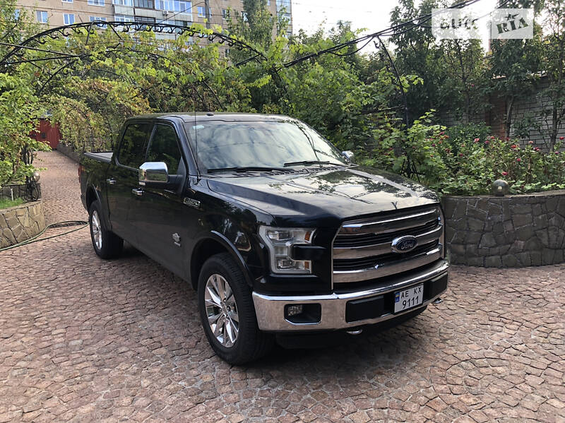 Пикап Ford F-150 2016 в 