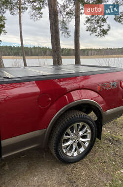 Пікап Ford F-150 2015 в 