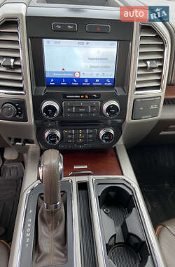 Пікап Ford F-150 2015 в 