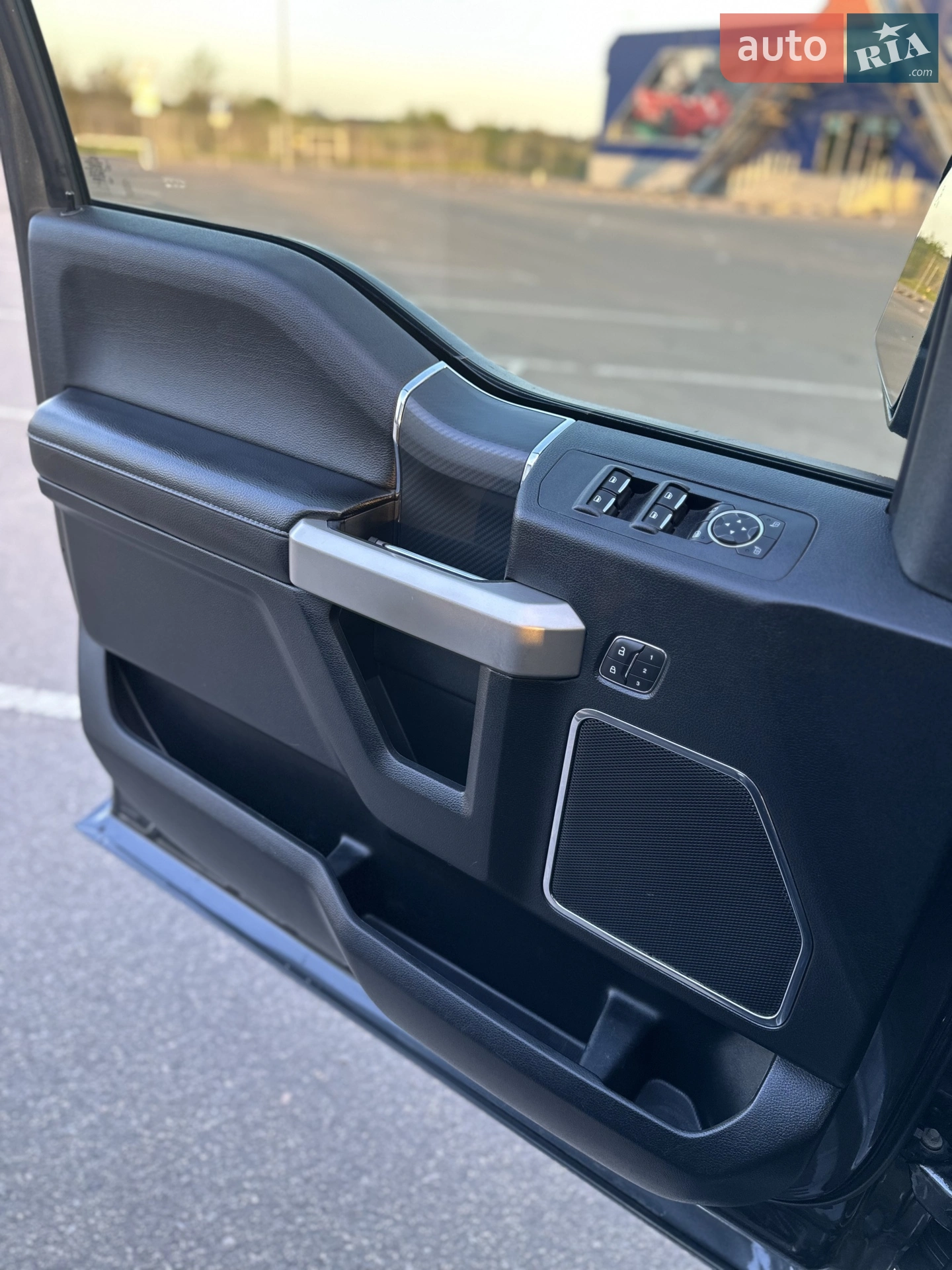 2018 Ford F-150 - мініатюра 27