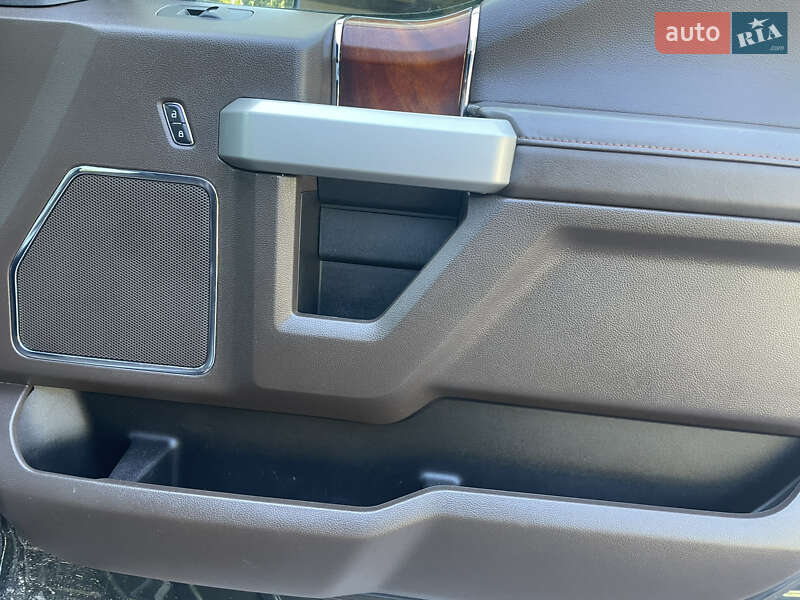 Пикап Ford F-150 2016 в Киеве