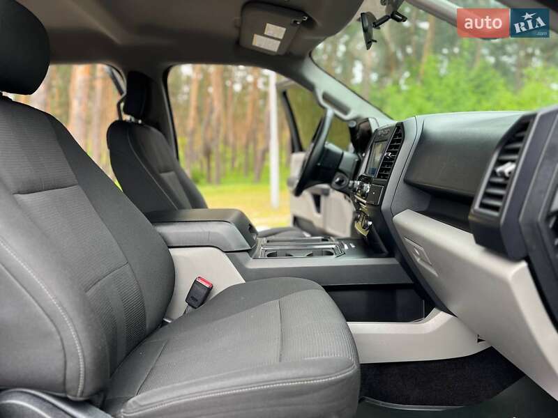 Пикап Ford F-150 2017 в Киеве