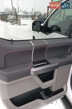 Пикап Ford F-150 2017 в 