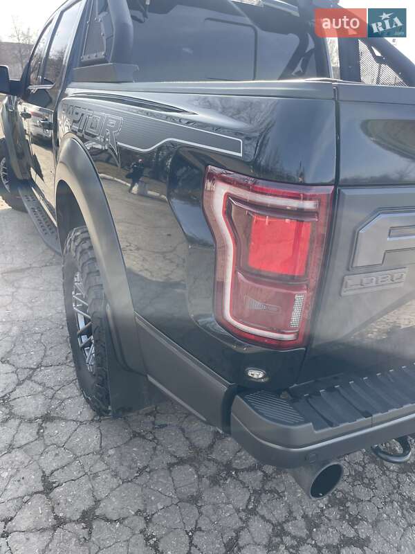 Пикап Ford F-150 2020 в Чугуеве
