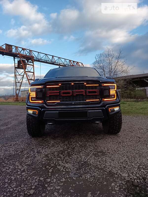 Пикап Ford F-150 2017 в 
