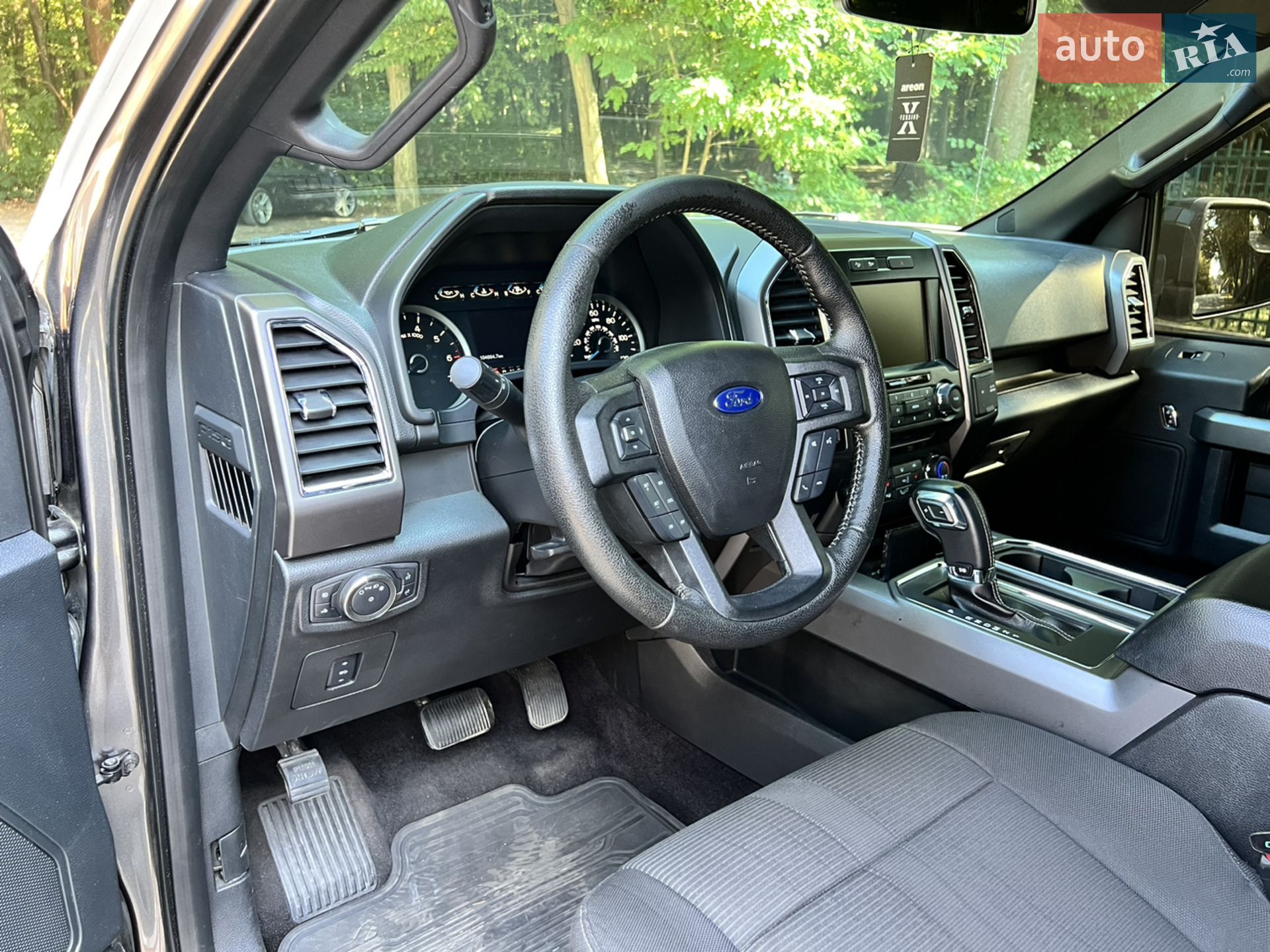 2015 Ford F-150 - мініатюра 14