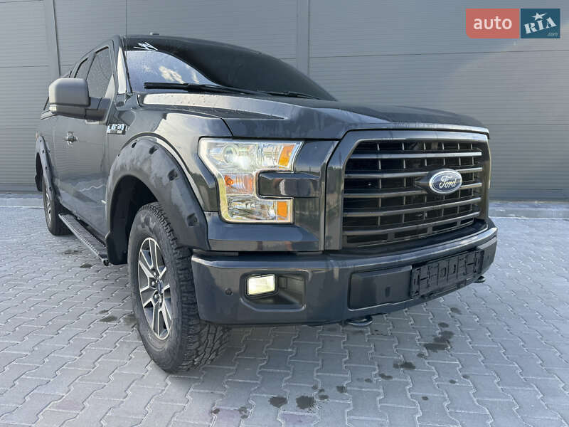 Пікап Ford F-150 2016 в Івано-Франківську