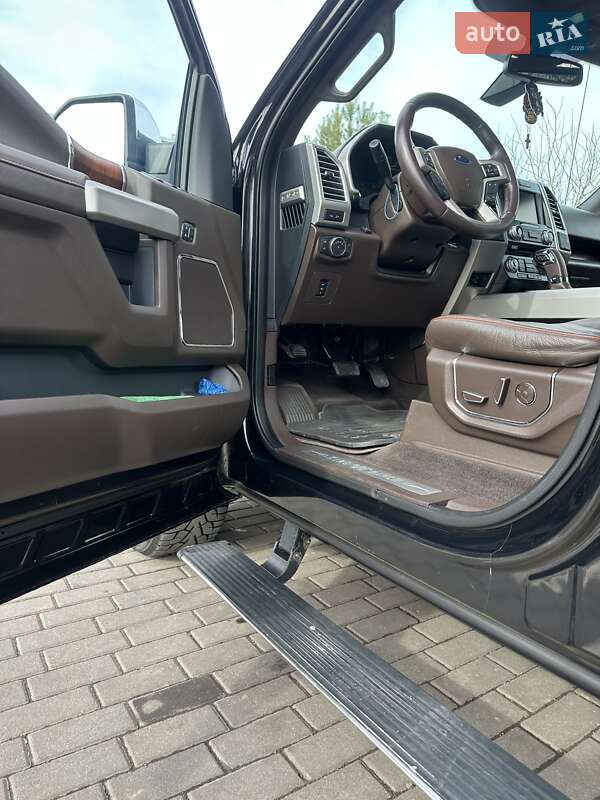 Пикап Ford F-150 2015 в Киеве