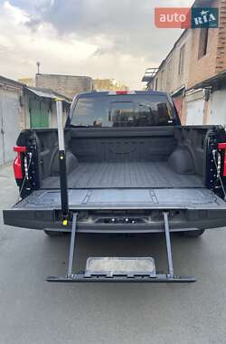 Пикап Ford F-150 2022 в 