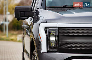 Пикап Ford F-150 2023 в 