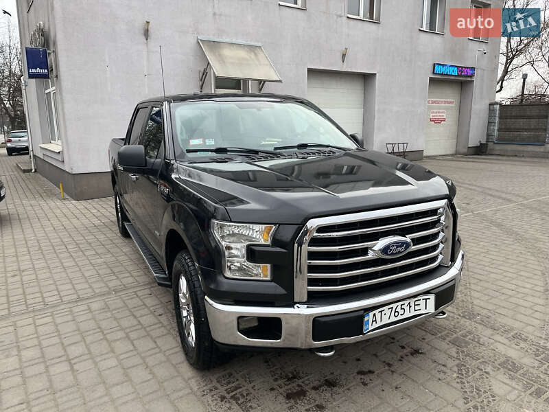 Пикап Ford F-150 2015 в 