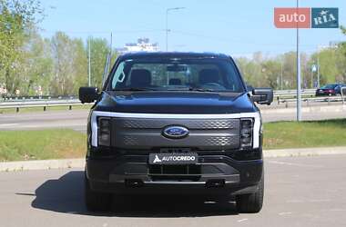 Пикап Ford F-150 2023 в 