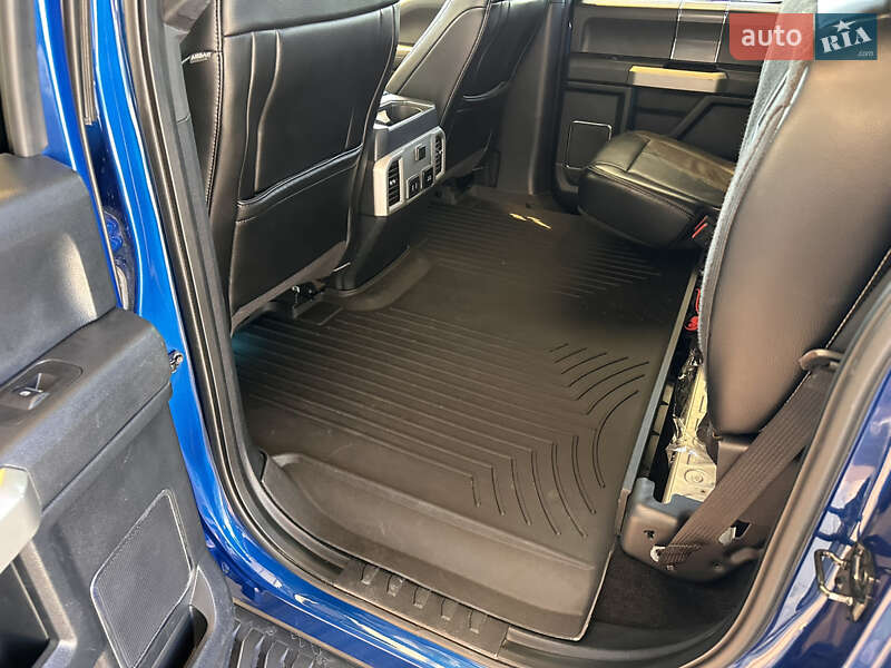 Пикап Ford F-150 2017 в Черновцах