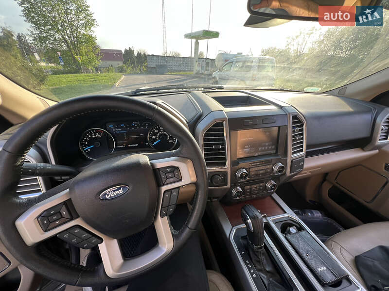 Пикап Ford F-150 2015 в Баре