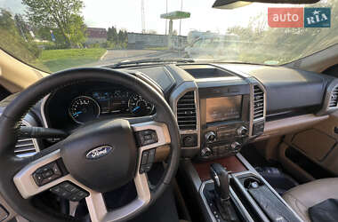Пікап Ford F-150 2015 в 