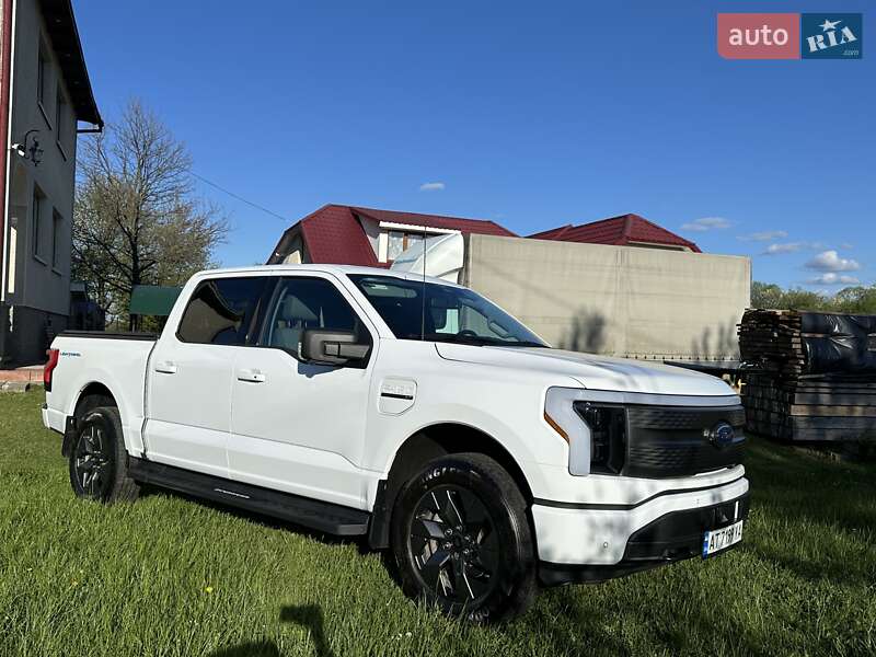 Пикап Ford F-150 2023 в Богородчанах
