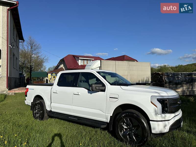 Пикап Ford F-150 2023 в Богородчанах