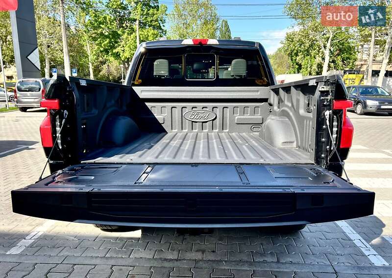 Пикап Ford F-150 2022 в Одессе