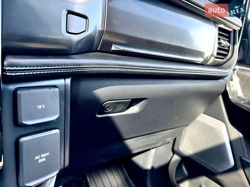 Пикап Ford F-150 2022 в Одессе