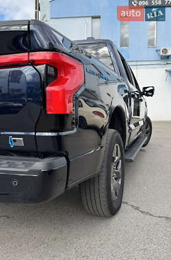 Пикап Ford F-150 2023 в 