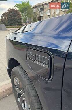 Пикап Ford F-150 2023 в 