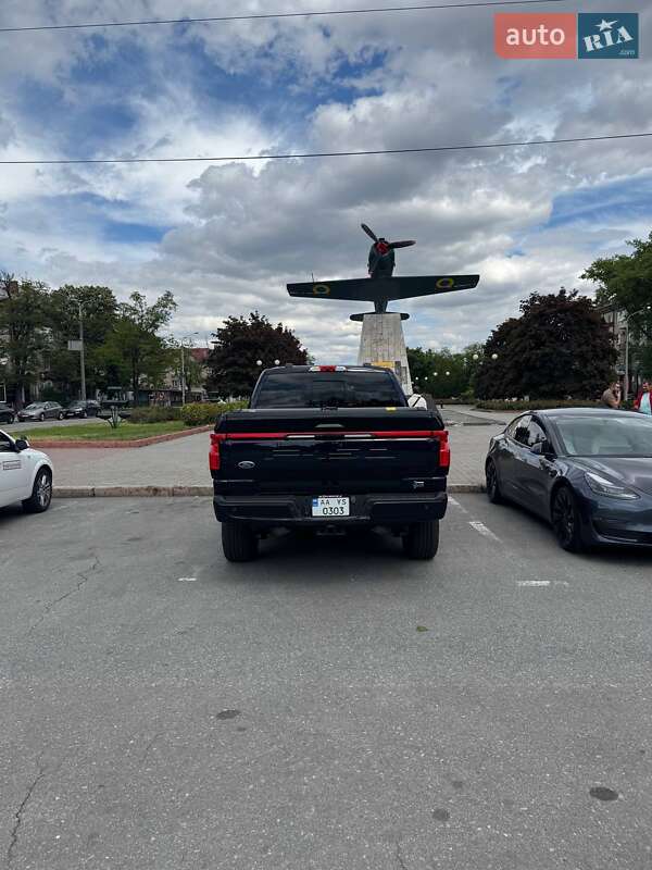Пикап Ford F-150 2023 в Киеве