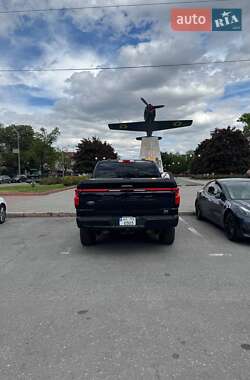 Пикап Ford F-150 2023 в 