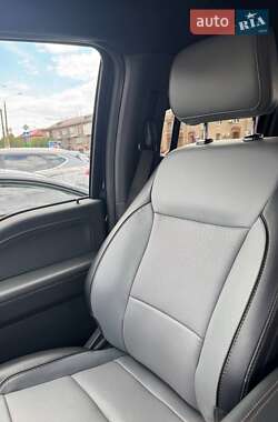 Пикап Ford F-150 2023 в 