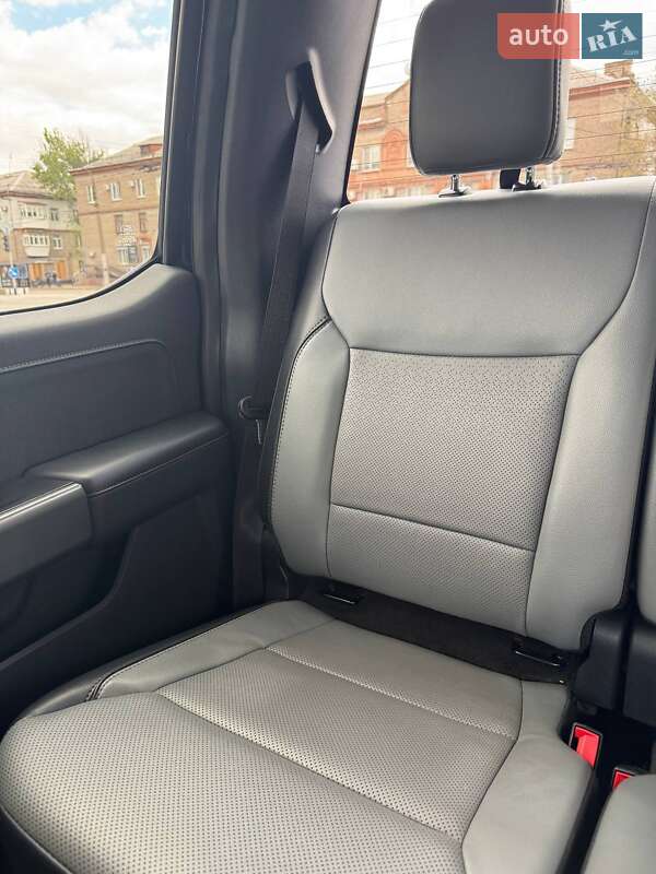 Пикап Ford F-150 2023 в Киеве