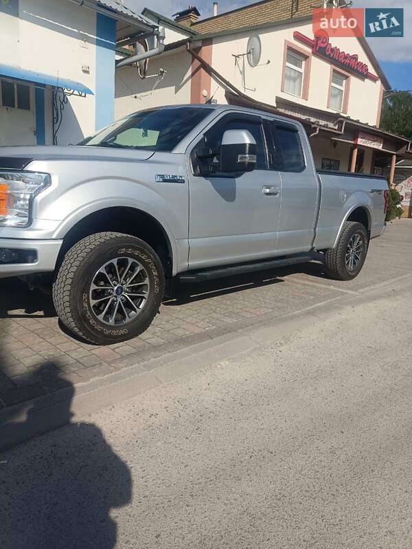 Пикап Ford F-150 2018 в Львове
