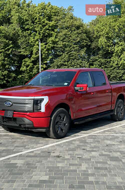 Пикап Ford F-150 2022 в 