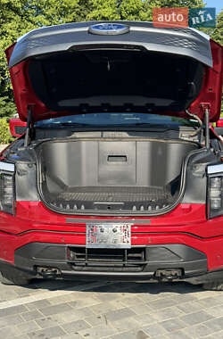 Пикап Ford F-150 2022 в 