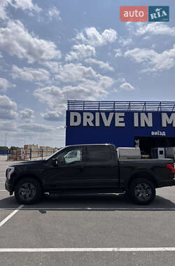 Пикап Ford F-150 2022 в 
