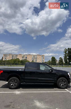 Пикап Ford F-150 2022 в 