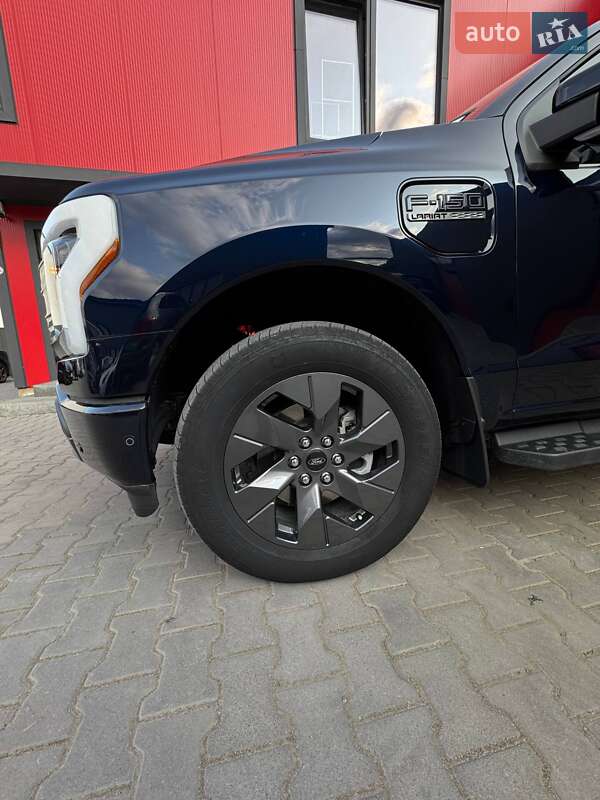 Пикап Ford F-150 2022 в Черновцах